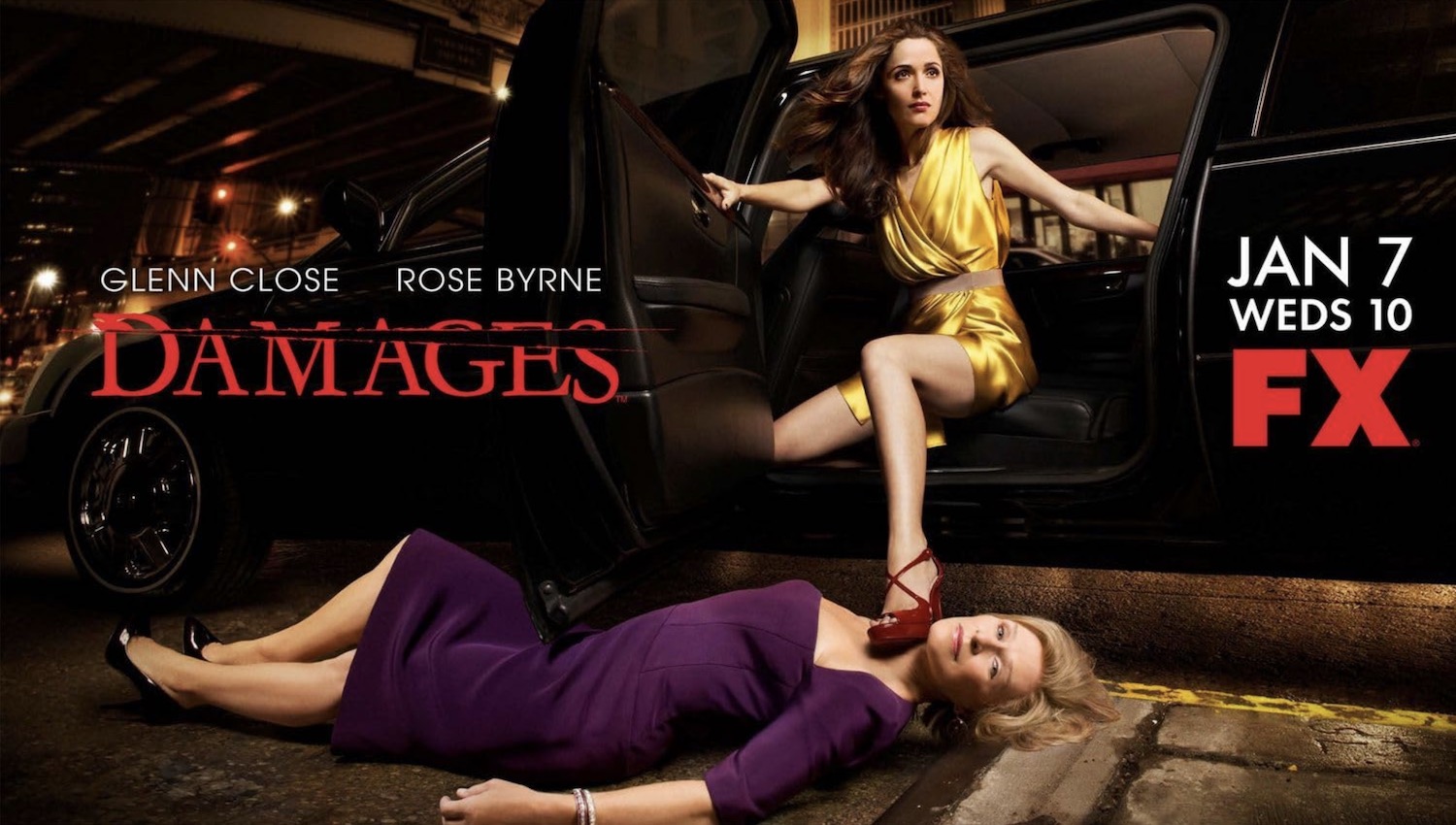 Publicité originale pour la série Damages qui souligne la création d'un véritable rapport sadomasochiste installé par les impitoyables femmes avocates Glenn Close et Rose Byrne qui se comportent en dominatrices piétineuses afin de pouvoir s'imposer et gagner leurs actions en justice sans se soucier des dommages humains