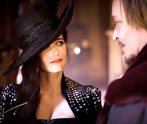 Eva Green interprète Milady de Winter qu'elle a voulu peindre comme une femme insaisissable et moderne dans le film Les Trois Mousquetaires D'Artagnan en 2023