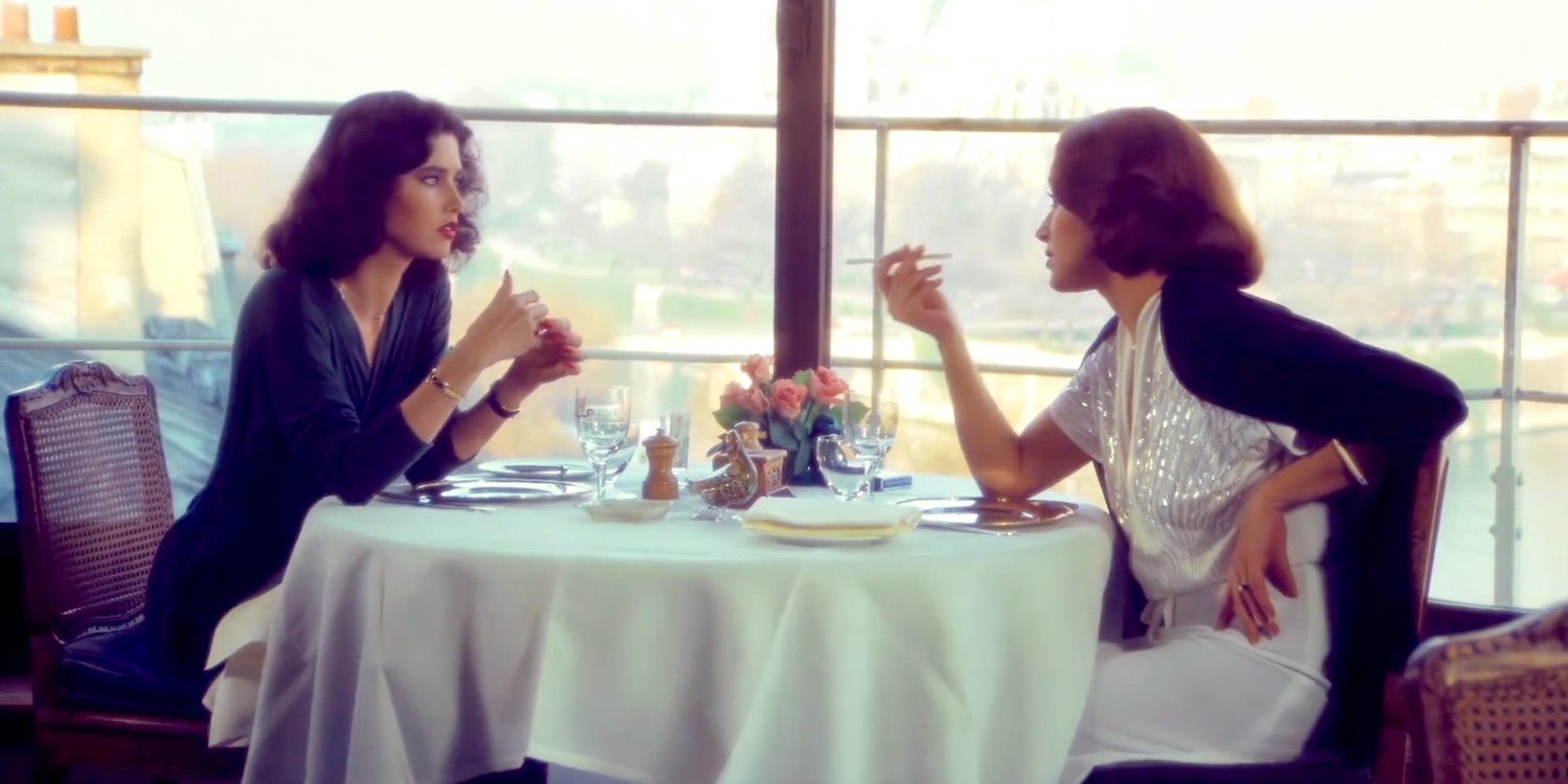 Dayle Haddon incarne Elizabeth une jeune prostituée débutante face à Madame Claude interprétée par Françoise Fabian dans le film Madame Claude en 1977